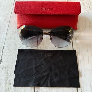 Guess Women's Sunglasses with Red Case